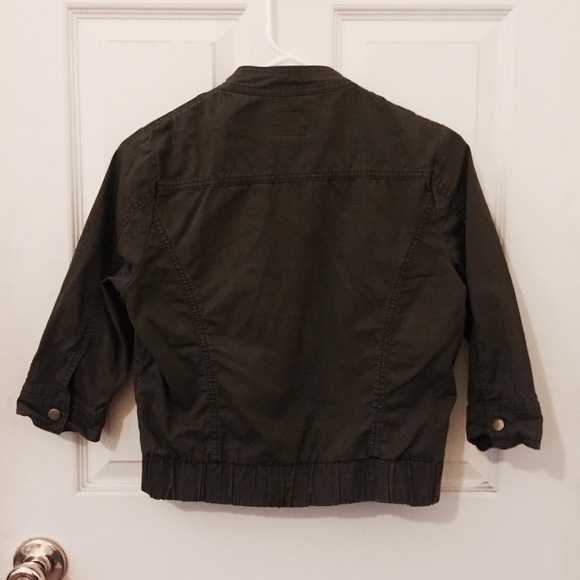 Cropped Utility Jacket - Picture 3 of 3